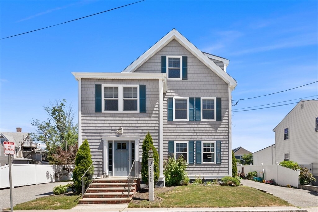 12 Revere Pl in Medford, MA - Building Photo
