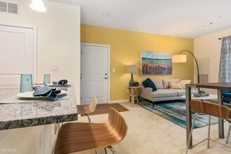 160 Burkhall St in Weymouth, MA - Building Photo - Building Photo