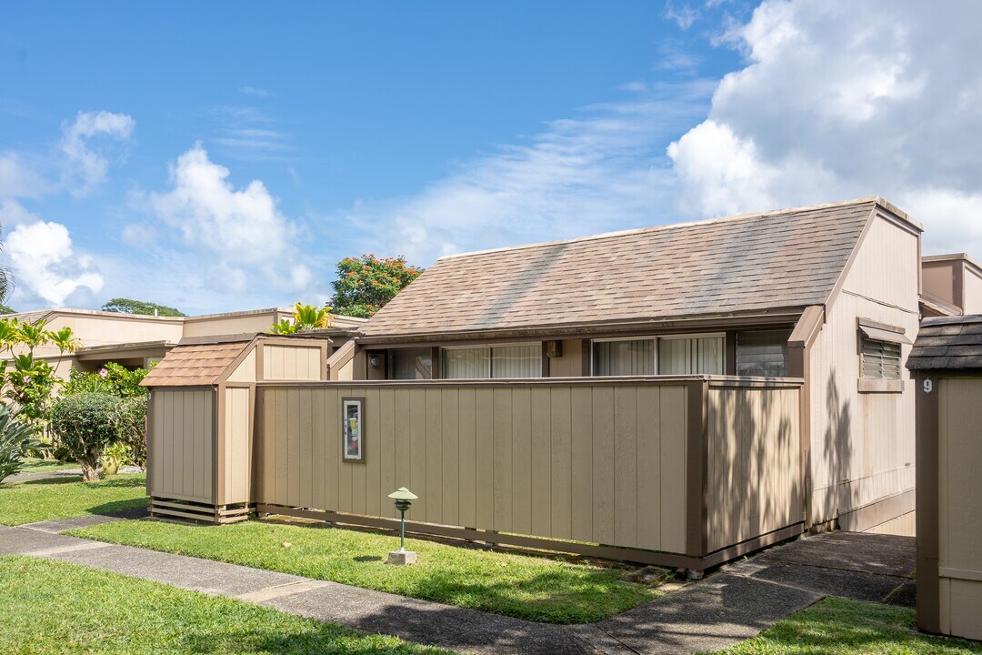 Clubview Gardens in Kaneohe, HI - Building Photo