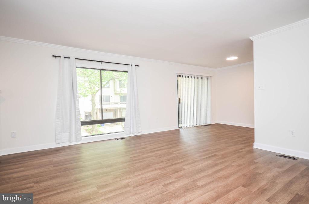 18604 Pier Point Pl in Gaithersburg, MD - Building Photo