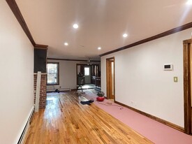 376 Kosciuszko St in Brooklyn, NY - Building Photo - Building Photo