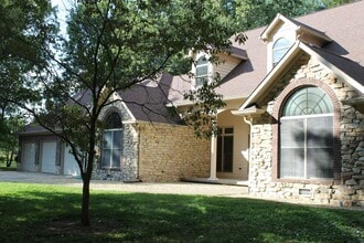 168 Holzknecht Ct in Plainfield, IN - Building Photo - Building Photo