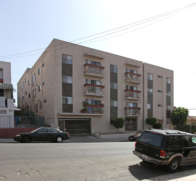 939 W College St in Los Angeles, CA - Foto de edificio - Building Photo