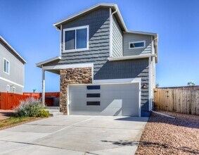 6151 Godwit Ln in Colorado Springs, CO - Foto de edificio - Building Photo