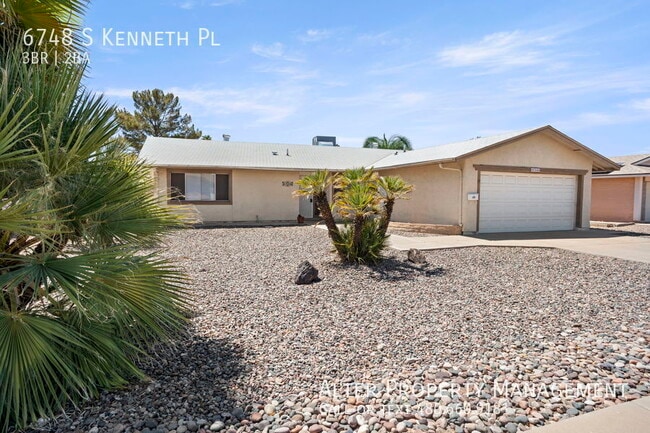 6748 S Kenneth Pl in Tempe, AZ - Building Photo - Building Photo