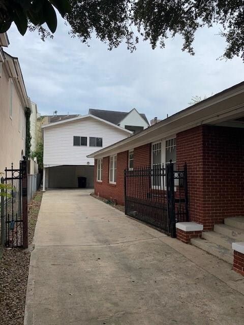 2500 Mandell St in Houston, TX - Building Photo - Building Photo
