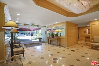 10751 Wilshire Blvd in Los Angeles, CA - Building Photo - Building Photo