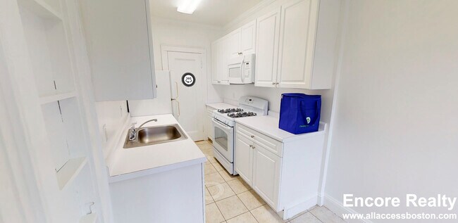 property at 100 Kilsyth Rd