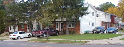 440-446 Zahn Dr in Akron, OH - Foto de edificio - Building Photo