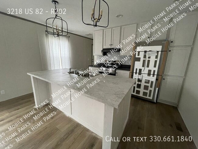 3218 OH-82 in Mantua, OH - Building Photo - Building Photo