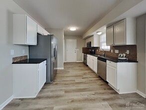 1521 Clover Ridge Ct in Raleigh, NC - Building Photo - Building Photo