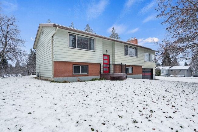 620 N Minnie St in Medical Lake, WA - Building Photo - Building Photo