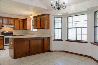 13000 S Robinson Ave in Oklahoma City, OK - Building Photo - Building Photo