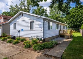 412 Sullivan Ave, Unit 412 in Akron, OH - Building Photo