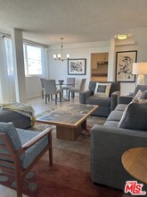 930 3rd St in Santa Monica, CA - Building Photo - Building Photo