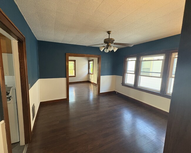135 Hartwell Rd, Unit Upper in Buffalo, NY - Building Photo - Building Photo