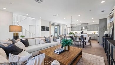 27213 Tamarack Ln in Valencia, CA - Building Photo - Building Photo