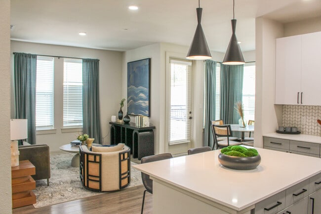 Silo Creek Apartments in Lafayette, LA - Building Photo - Building Photo