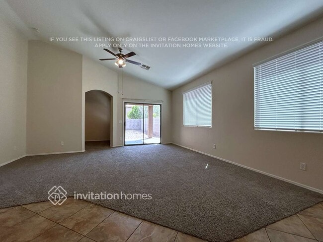 10235 W Hilton Ave in Tolleson, AZ - Building Photo - Building Photo