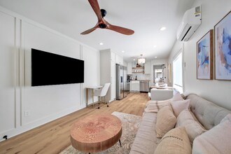 5515 Cannonway Dr in Houston, TX - Building Photo - Building Photo