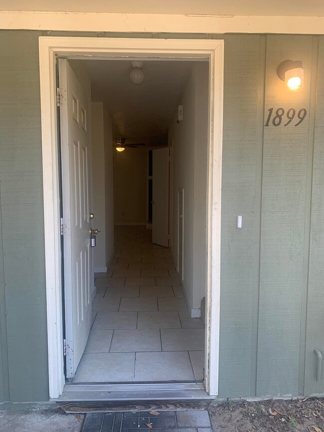 1899 Nekoma Ct in Tallahassee, FL - Building Photo - Building Photo