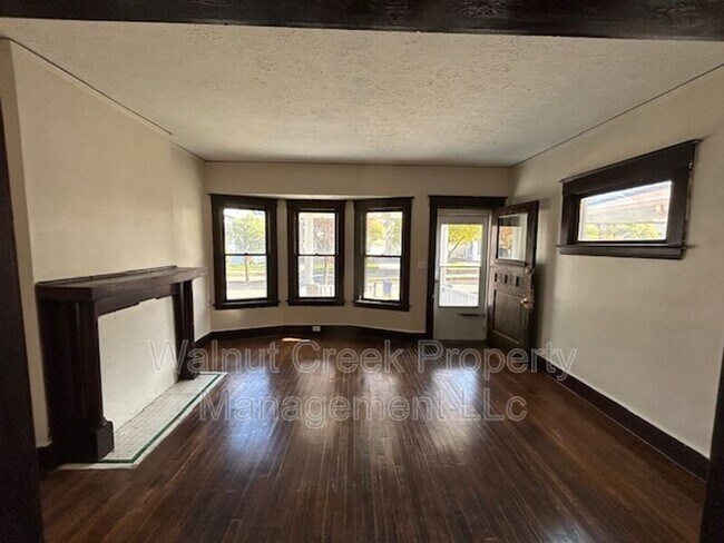 1520 Alameda Ave in Lakewood, OH - Building Photo - Building Photo