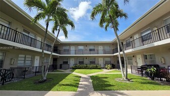 1210 Old Boynton Road in Boynton Beach, FL - Building Photo