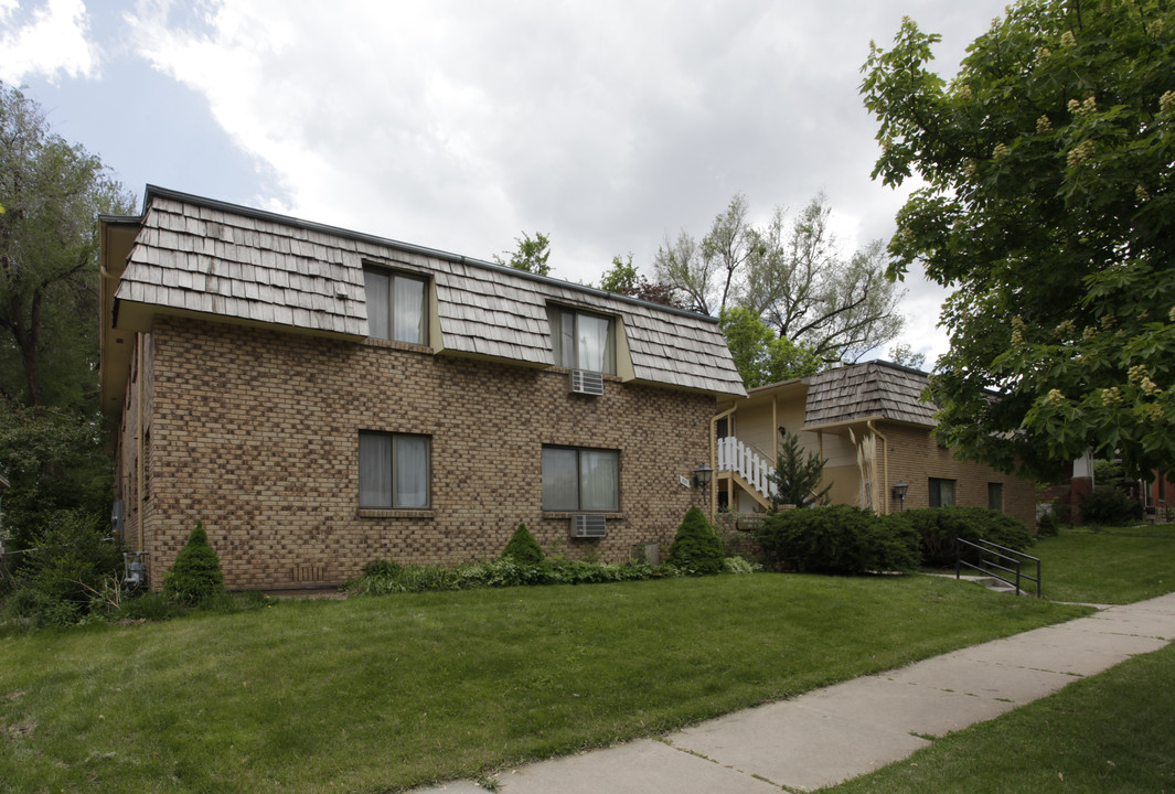 Magnolia Place Apartments in Fort Collins, CO - Building Photo