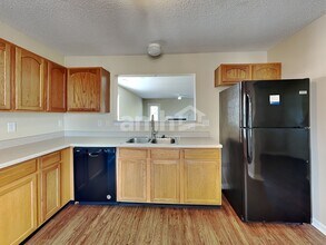 1688 Harvest Meadow Dr in Greenwood, IN - Building Photo - Building Photo