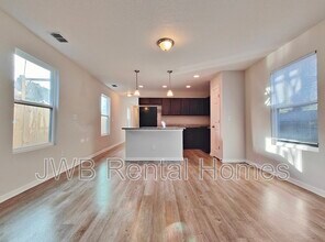 9085 Cocoa Ave in Jacksonville, FL - Building Photo - Building Photo