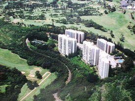 Colonnade on the Greens Apartments