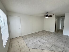 463 Apopka Hills Cir in Apopka, FL - Building Photo - Building Photo
