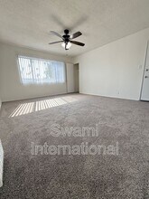 5846 Estrella Ave in Los Angeles, CA - Building Photo - Building Photo