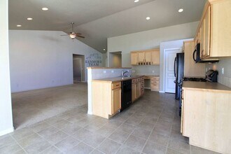 429 S Roosevelt St in Kennewick, WA - Building Photo - Building Photo
