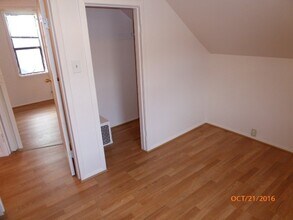 1405 NW 54th St in Seattle, WA - Building Photo - Building Photo