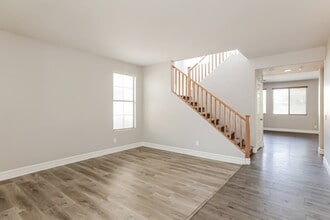 6842 W Nadine Way in Peoria, AZ - Building Photo - Building Photo