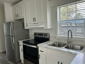 6105 Land O' Lakes Blvd in Land O Lakes, FL - Building Photo - Building Photo