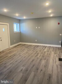 2700 Ash St photo'