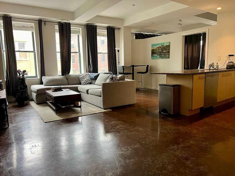 35 Fay St, Unit 314 in Boston, MA - Building Photo