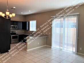 1367 S Country Club Dr in Mesa, AZ - Building Photo - Building Photo