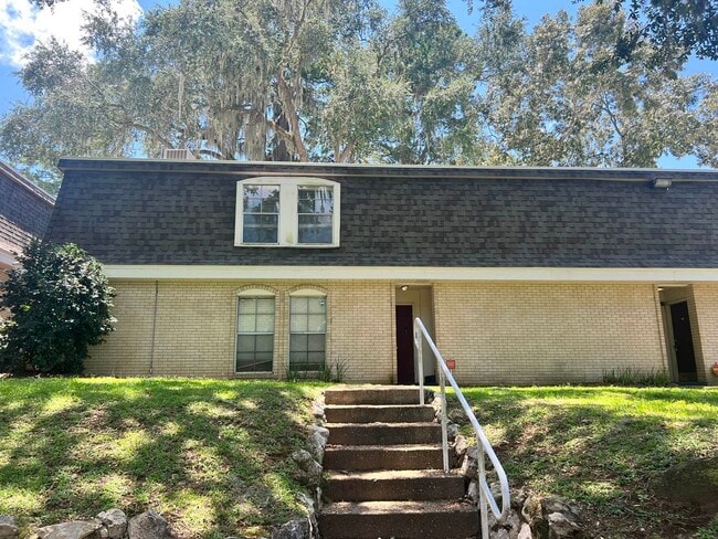 property at 2020 Continental Ave