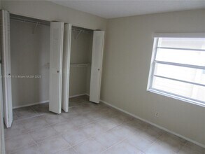 10812 Royal Palm Blvd in Coral Springs, FL - Building Photo - Building Photo