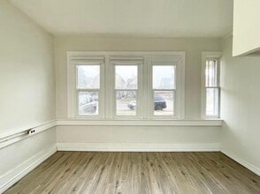 149 Burgar St in Welland, ON - Building Photo - Building Photo