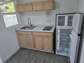 3212 E Henry Ave in Tampa, FL - Building Photo - Building Photo