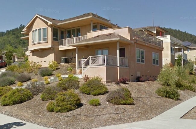 property at 5960 Vista Ridge