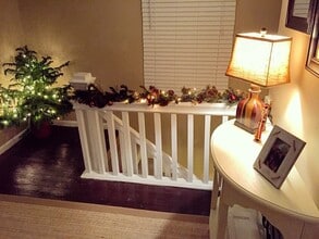 5855 Curry Rd, Unit #2 in Pittsburgh, PA - Building Photo - Building Photo