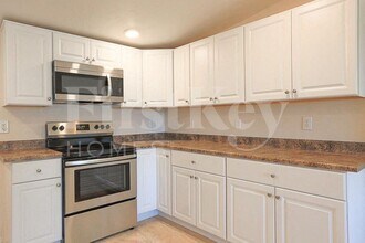 1124 W Cinnabar Ave, Unit 1 in Phoenix, AZ - Building Photo - Building Photo