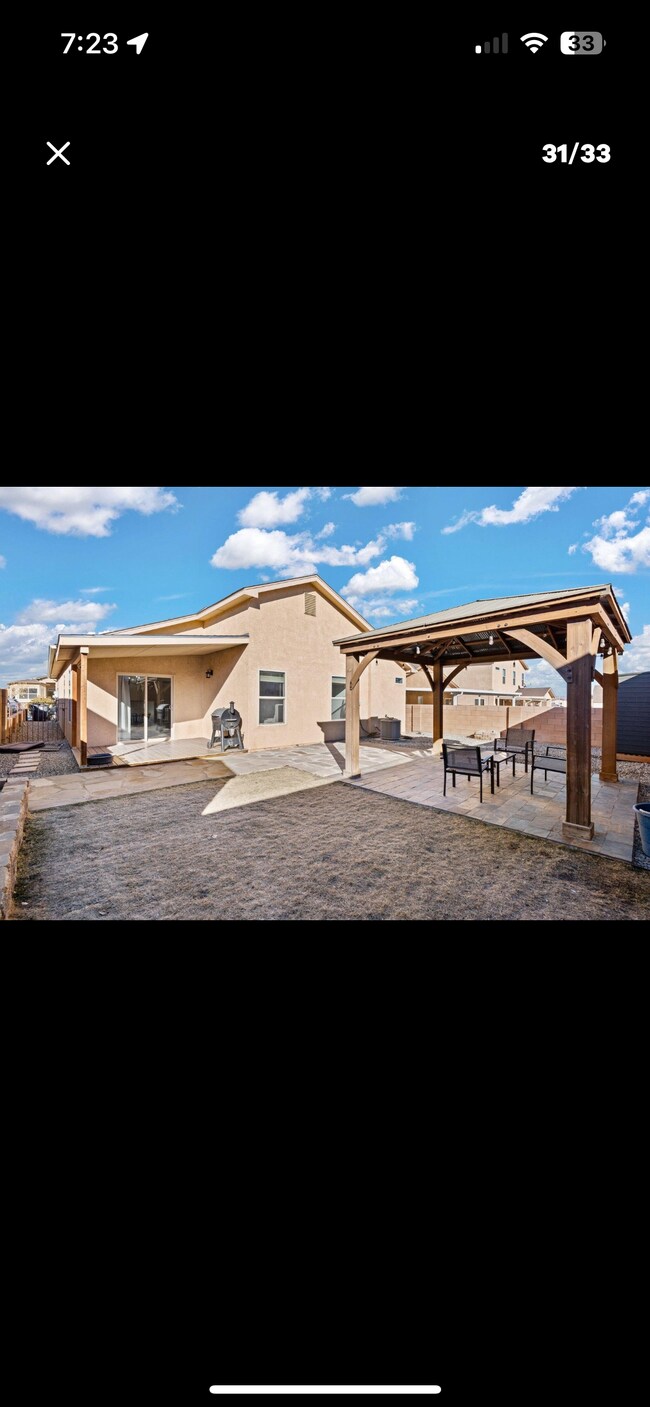10622 Cenote Rd SW in Albuquerque, NM - Foto de edificio - Building Photo