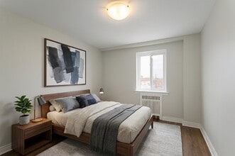 Grand Avenue Apartments in London, ON - Building Photo - Building Photo