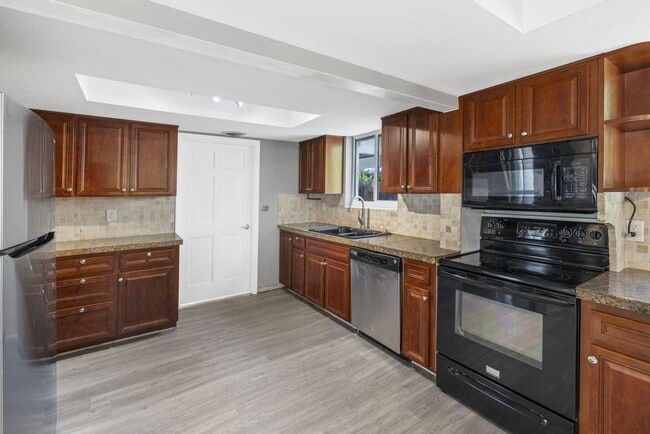 property at 6918 Tradewind Way